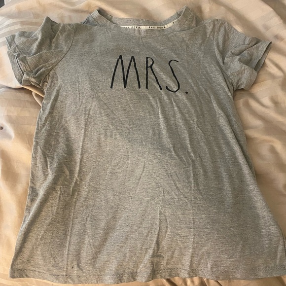 NWOT Rae Dunn Mrs. T shirt - Picture 2 of 4